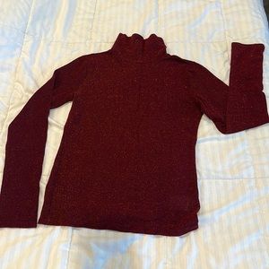 EXPRESS Maroon & Gold turtle neck